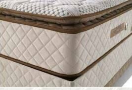 Pluton Kahverengi Kuştüylü 30 cm Yatak