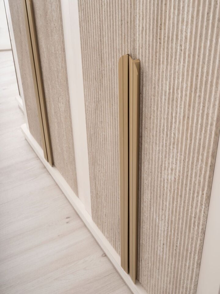 Şehzade Aytaşı Aynalı 6 Kapılı Dubai Dolap