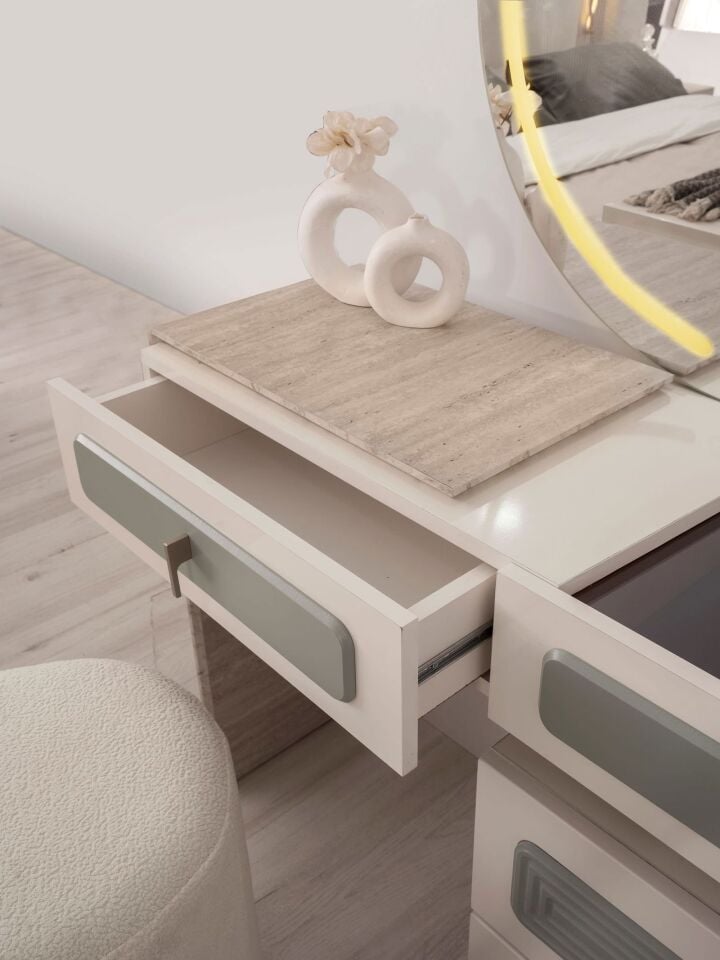 Şehzade 4 Çekmeceli Aynalı Turkuaz Şifonyer