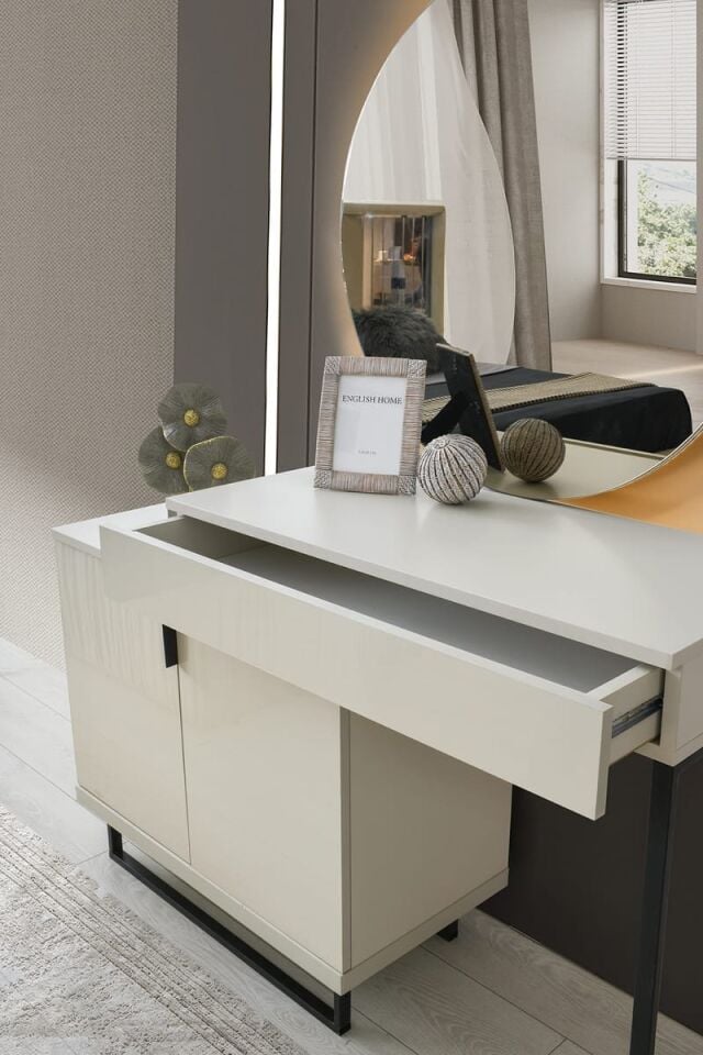 Şehzade KumBeji 2 Kapılı 1 Çekmeceli Aynalı Aden Şifonyer