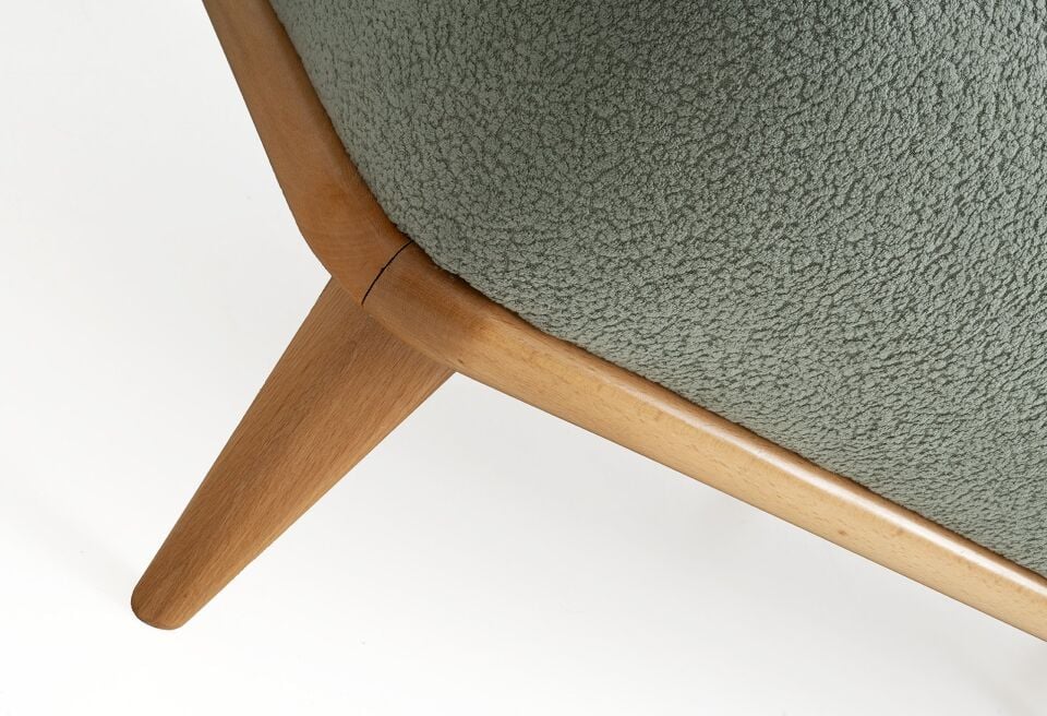 Tera Ahşap Ayaklı 3 lü Kanepe