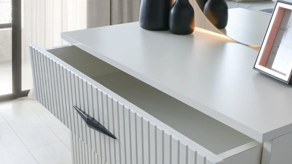 Şehzade Aytaşı 2 Kapılı 1 Çekmeceli Aynalı Ladin Şifonyer