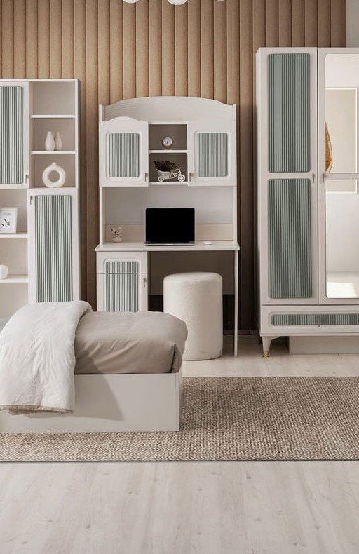 Şehzade Aytaşı - Turkuaz Uras Çalışma Masası