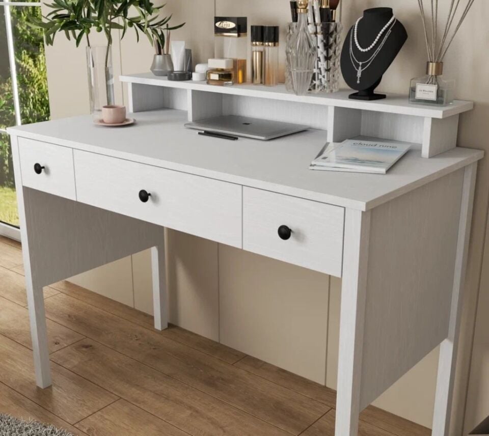 Sakura FRN-20083 Helen Makyaj Masası