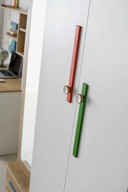 Gitar Pikolo 3 Kapılı Dolap