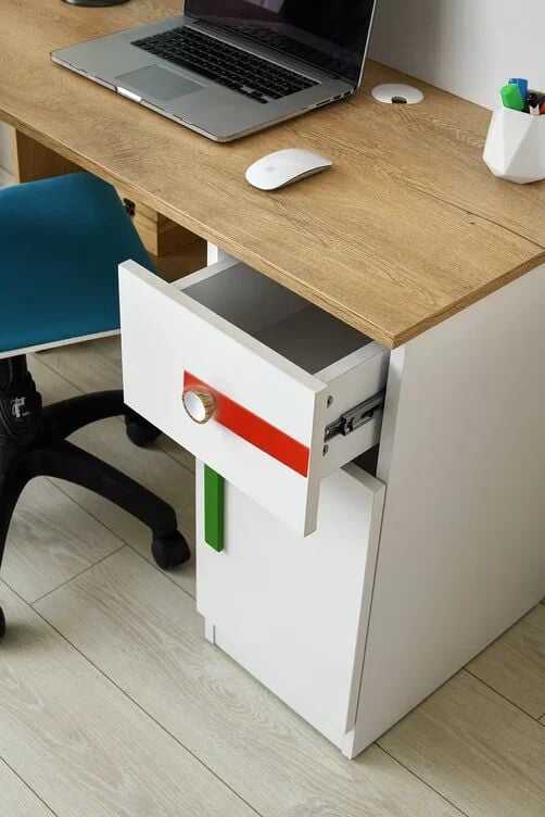 Gitar Pikolo Çalışma masası