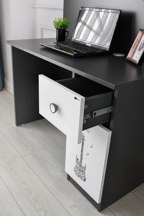 Gitar 3 Kapılı Dolap Karyola Genç Odası Takımı