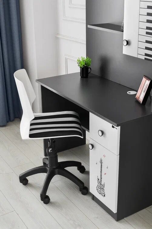 Gitar Çalışma masası