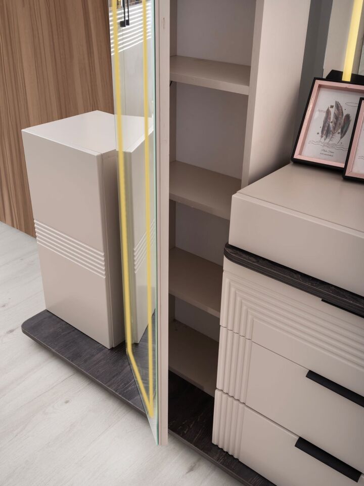 Şehzade KumBeji 1 Kapılı 4 Çekmeceli Aynalı Emir Şifonyer